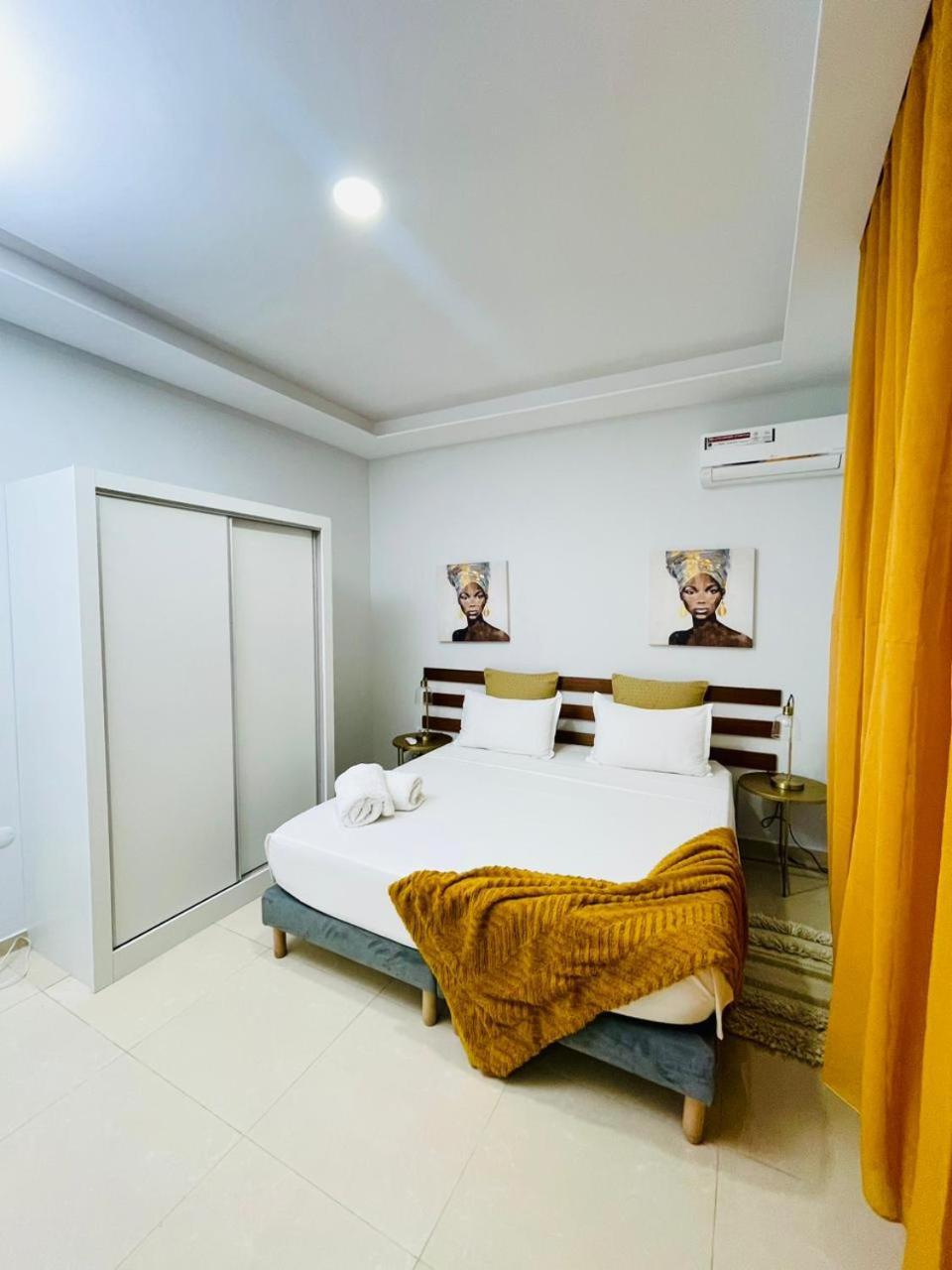 Residence Cazino Apartamentos ปรายา ภายนอก รูปภาพ