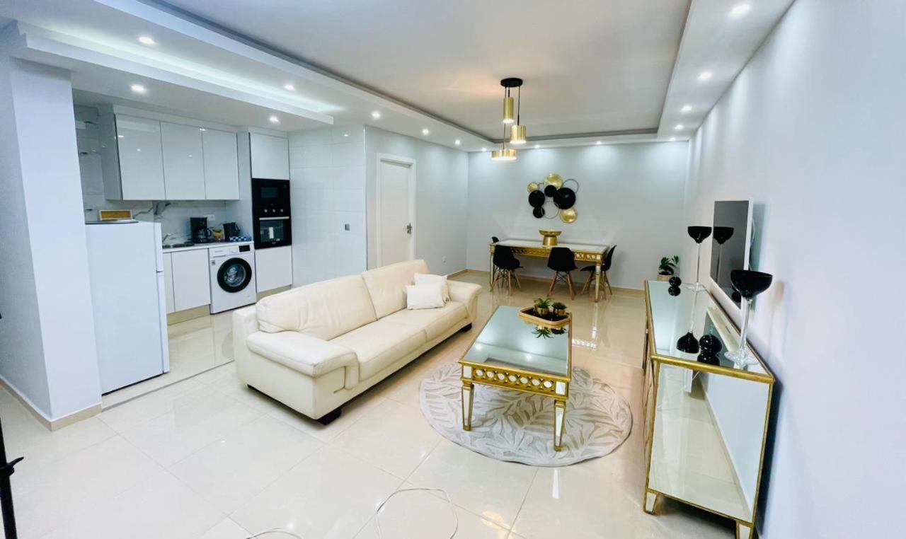 Residence Cazino Apartamentos ปรายา ภายนอก รูปภาพ