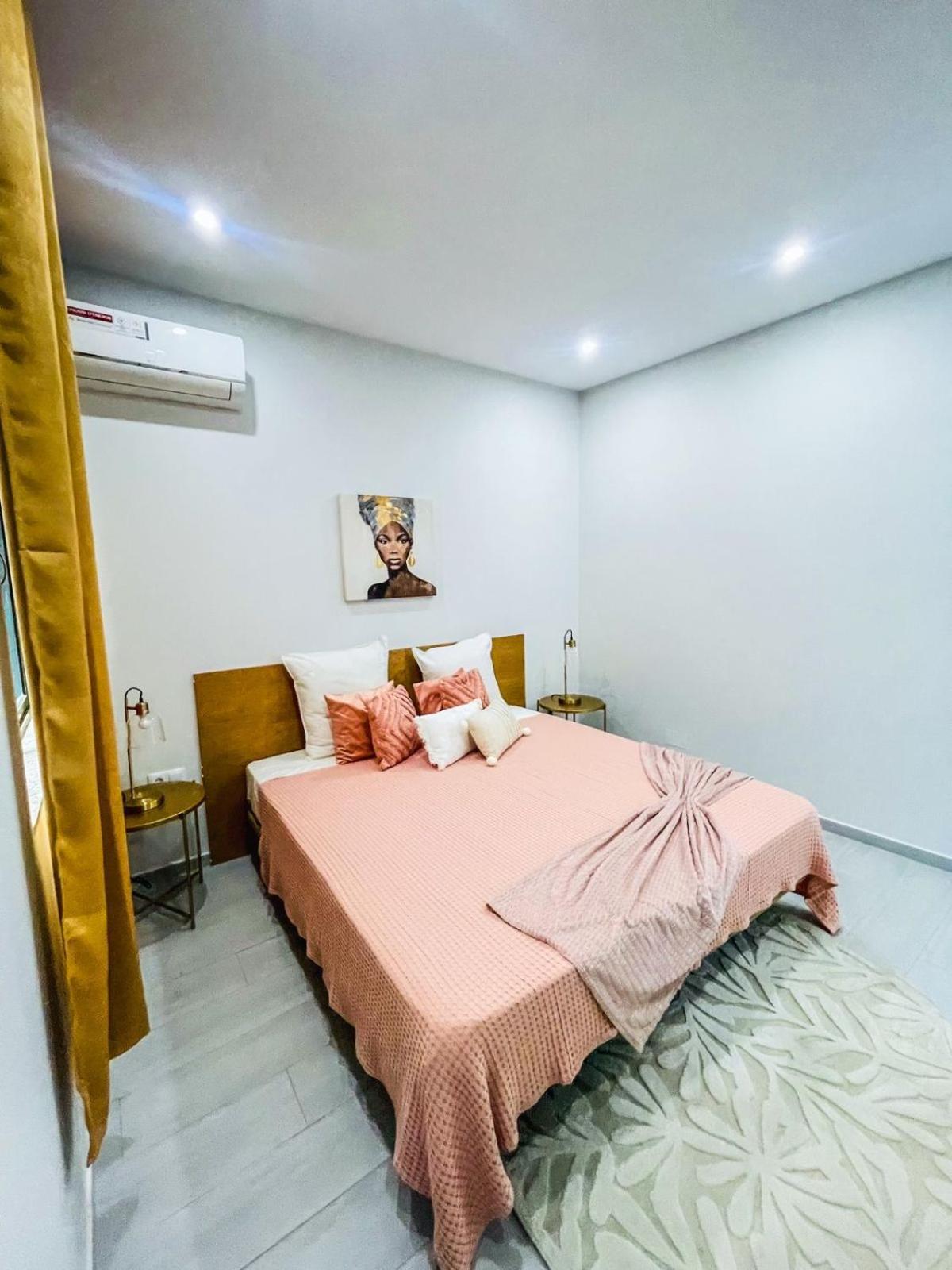 Residence Cazino Apartamentos ปรายา ภายนอก รูปภาพ