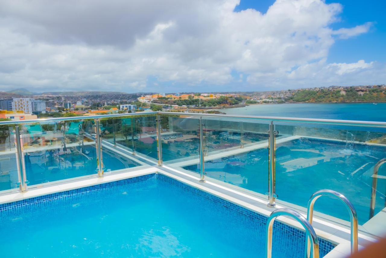 Residence Cazino Apartamentos ปรายา ภายนอก รูปภาพ