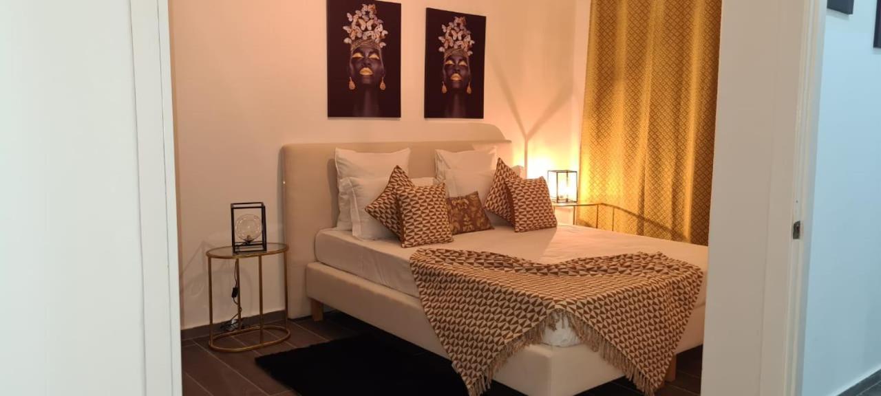 Residence Cazino Apartamentos ปรายา ภายนอก รูปภาพ